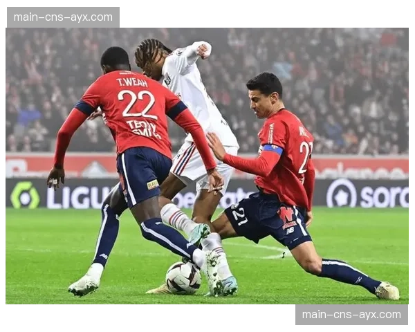 深度复盘：里昂2-2战平雷恩，拉卡泽特补时绝平挽救球队