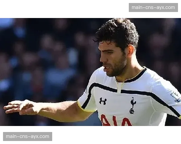 罗马俱乐部举办社区公益活动，球员四月探望当地儿童医院